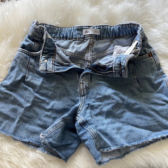 Zara Girls Jean Shorts - Picture 1 of 2